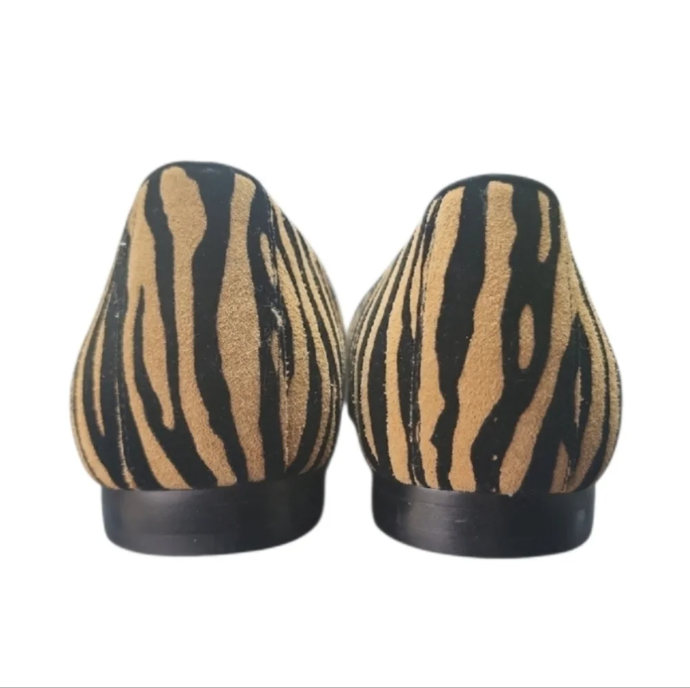 Vionic Flat North Willa Tiger Stripe Slip On Suede Women Size 7 Orthotic Shoes